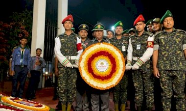 In Barishal, Range Commander Abdus Samad paid deep tribute to the great martyrs.