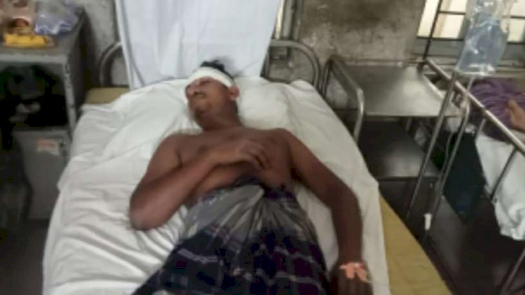 A young man was beaten up by his opponent in Keshavpur seriously injured