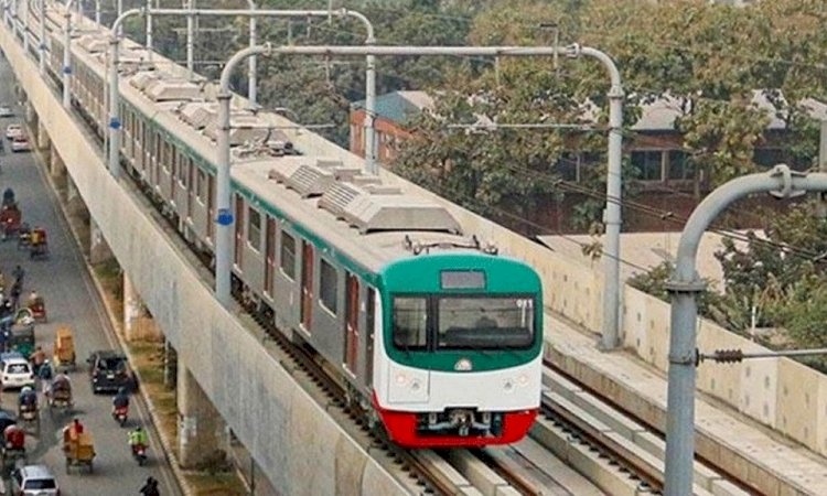 Metro rail employees return to work after a two-week absence.