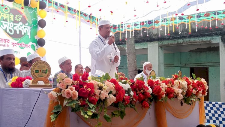A farewell reception was organized for the retiring teachers of Hneela Shah Majidiya Islamia Aleem Madrasa.