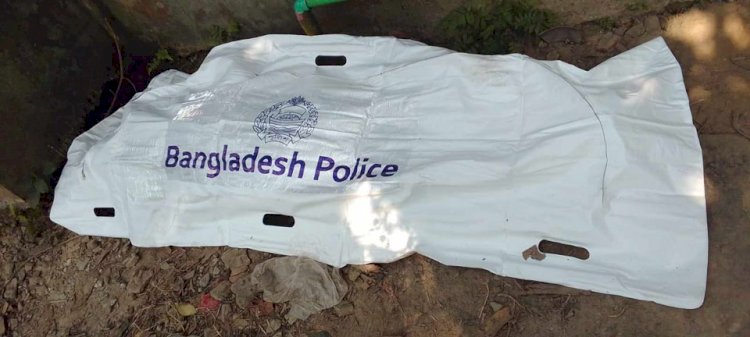 Naked body of a businessman recovered in Manohardi