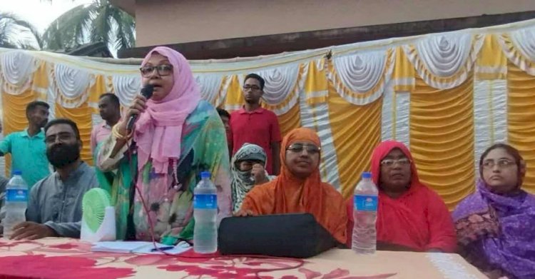 A courtyard meeting for women organized by BNP held in Keshabpur.